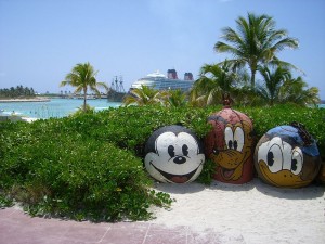 800px-Castaway_Cay_anchors