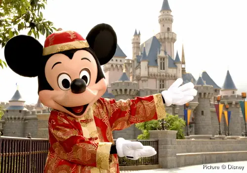 Hong Kong Disneyland lifts lid on financial losses