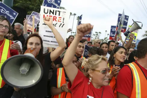 Disneyland hotel union plans hunger strike