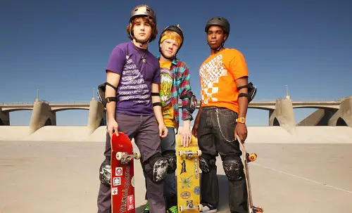 Adam Hicks and Daniel Curtis Lee to perform "In the Summertime" on Disney XD