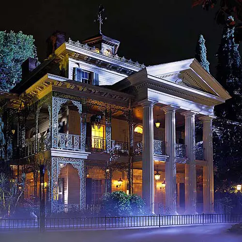 Disney to make film on Haunted Mansion attraction