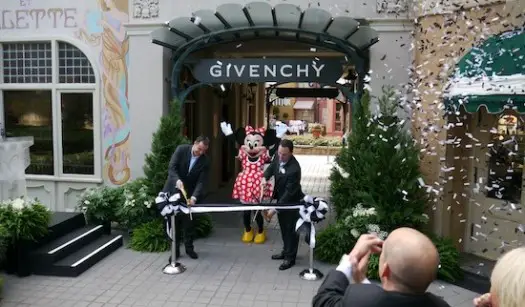 Parfums Givenchy opens at Epcot – its first and only U.S. store