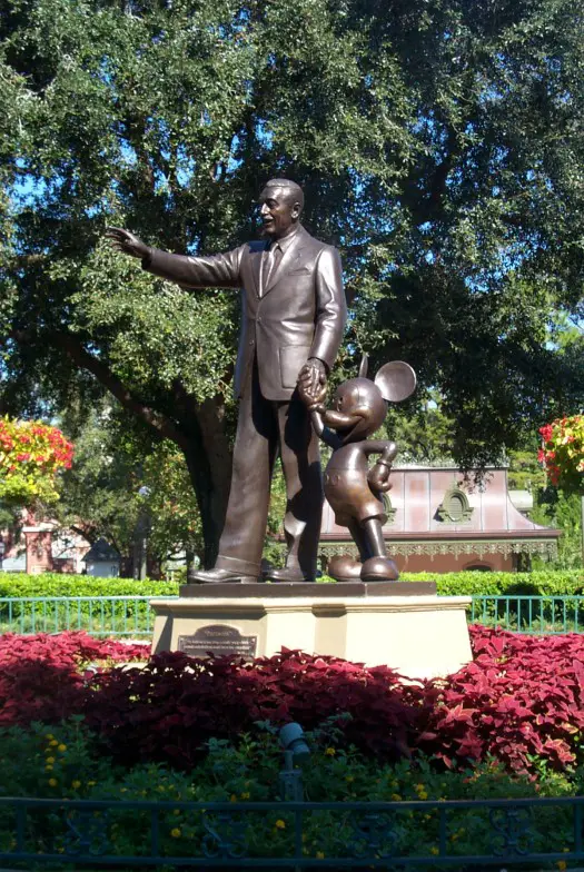 Oldies But Goodies – When Should Seniors Visit Walt Disney World