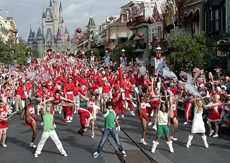 Ask a Disney Question: Which week in December is best?