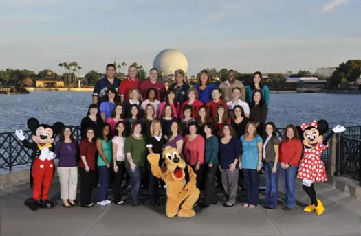 Applications now open for Disney World Mom's Panel
