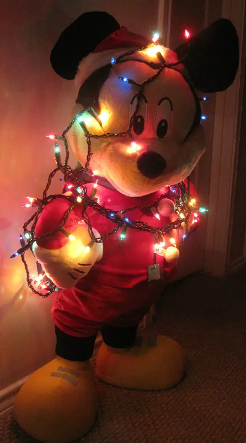 A Very Merry Disney Christmas…at Home!