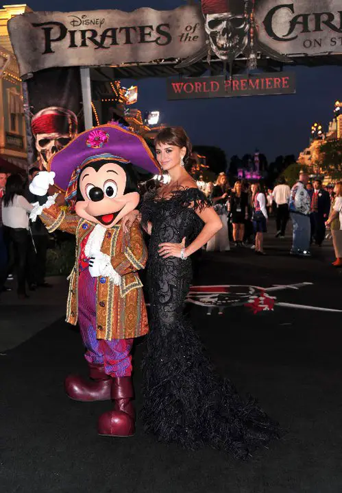 World Premiere Images From PIRATES OF THE CARIBBEAN: ON STRANGER TIDES