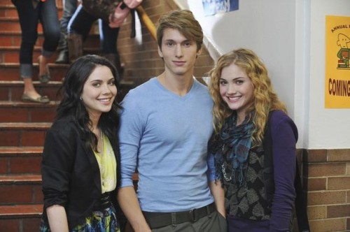The Nine Lives of Chloe King Premieres on ABC Family June 14