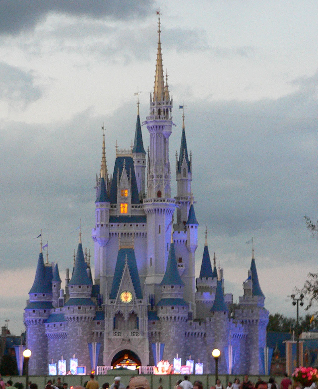 Off the Beaten Path: Magic Kingdom Quiet Places - Chip and Co