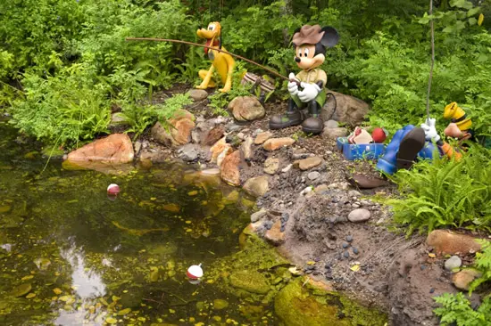 Around the "Disney" World: Camp Minnie-Mickey