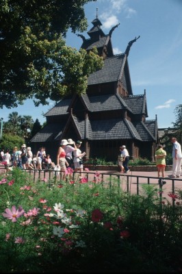 Around the "Disney" World - Norway Pavilion
