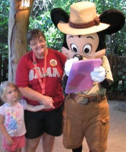 Top 5 places in Disney World to get Character Autographs