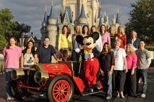 Disney Parks Celebrates 5th Annual Walt Disney World Moms Panel Allowing Guests to Ask Vacation Planning Questions in Spanish