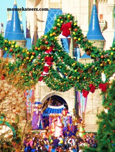 Disney Planning & Photos: Is Christmas a Good Time to Go to Disney World?