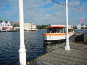Resort Hopping - Sailing from Hollywood Studios to Epcot