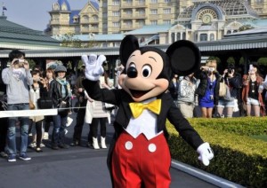 Tokyo Disneyland hosts gay weddings in Japan