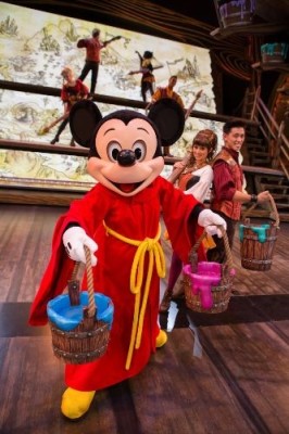 Mickey and the Magical map 1