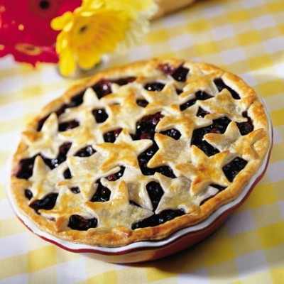 star-studded-blueberry-pie-recipe-photo-420-0601-FF0600RECIPA02