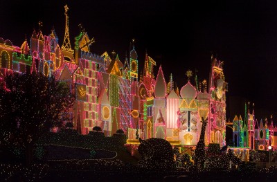 FastPass, MaxPass Available for 'it's a small world' Holiday at Disneyland