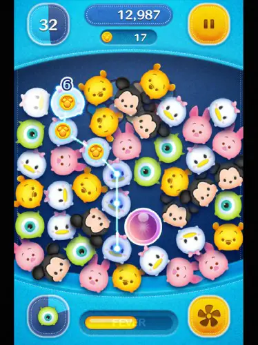 Collect and Pop as many Tsum Tsum characters as you can!