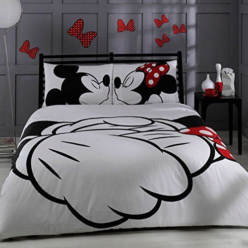 Mickey & Minnie Bedding Set