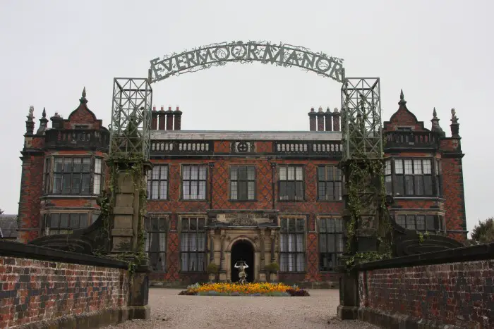 Evermoor Manor