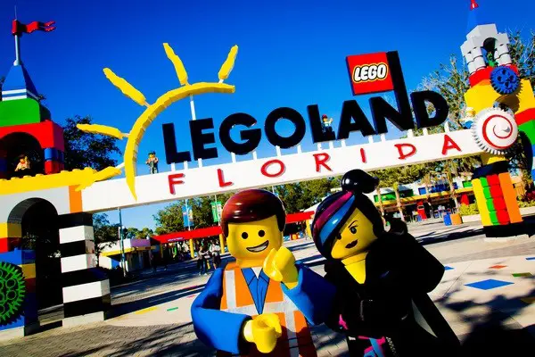 WINTER HAVEN, FLORIDA -- LEGOLAND® Florida celebrates the launch of the first-ever, full length theatrical LEGO® adventure, The LEGO® MovieTM, with a movie-themed weekend in the park on Feb. 8 and 9, 2014. Guests can head to their local theatre to watch The LEGO Movie, opening nationwide on Friday, February 7, 2014, and then come to LEGOLAND Florida to see LEGO come to life amidst more than 50 rides, shows and attractions and special movie-themed fun all geared for families with children ages 2 to 12. (PHOTO / LEGOLAND Florida, Merlin Entertainments Group, Chip Litherland)