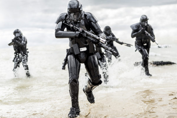 death-troopers-on-beach