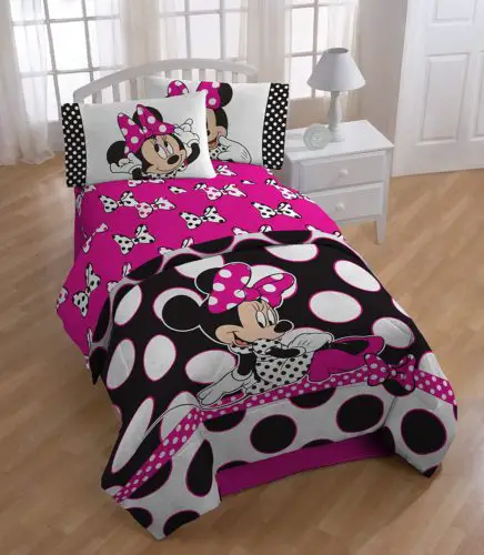 Polka Dotted Minnie Mouse Bed Set