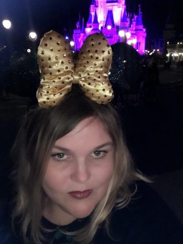 The Incredible Black and Gold Minnie Ears We can't Get Enough of!
