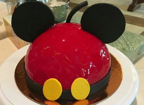 An Inside Look at Amorette's Cake Decorating Experience in Disney Springs