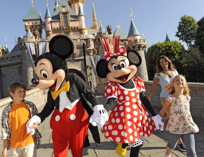 2018 Disneyland Vacation Packages Are Now Available To Book