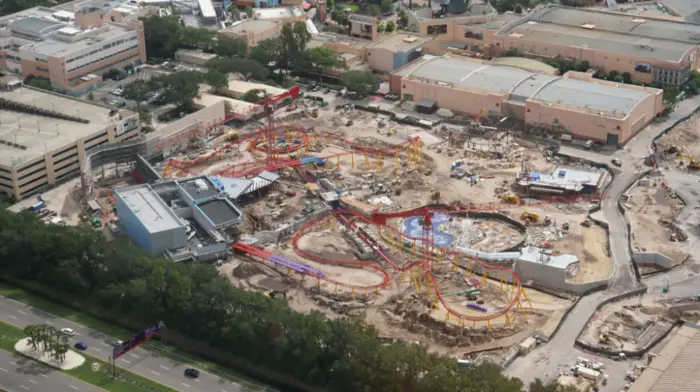 The Latest Aerial Images Of Star Wars: Galaxy's Edge and Toy Story Land