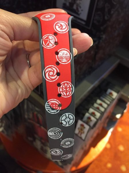 Limited Edition Magic Bands and Buttons for Epcot's 35th Anniversary