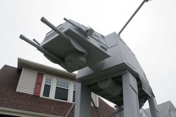 Check Out This AT-AT Walker Ohio Man Built in Front Yard