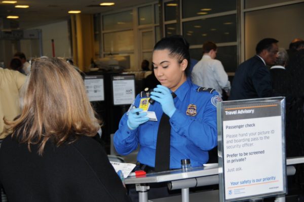 'Old' Driver's Licenses Will Be Permitted for Flying According to TSA