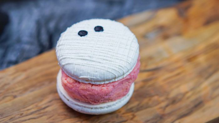 Disneyland's New Mummy Macaron Ice Cream Sandwich Will Chill You To The Bone