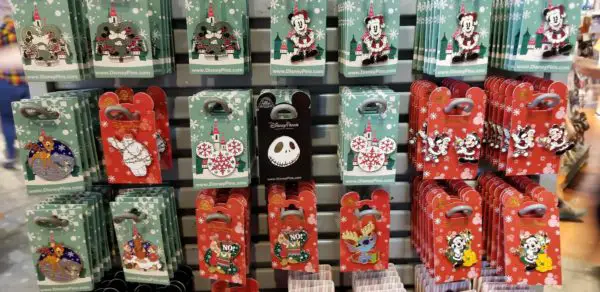 New Christmas Disney Trading Pins