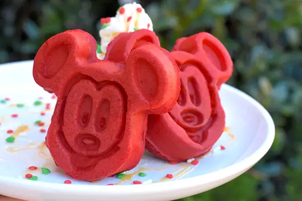 A First Look at the Amazing Treats Being Served Up at This Year's Mickey's Very Merry Christmas Party