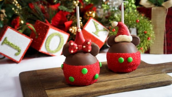 The Holidays Are Full Of Sweet Treats At The Disneyland Parks