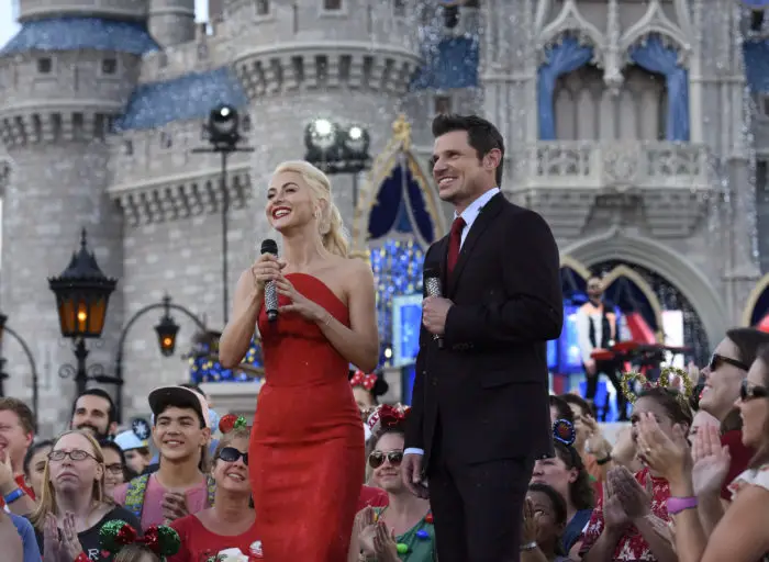 'Disney Parks Magical Christmas Celebration' Airs Christmas Morning With Celebrity Performances