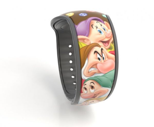 The Millennial Pink MagicBand will Debut Soon, Plus Another New Color