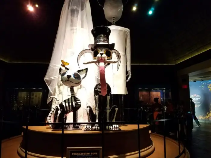 Coco Displays Have Been Brought Out at the Mexico Pavilion