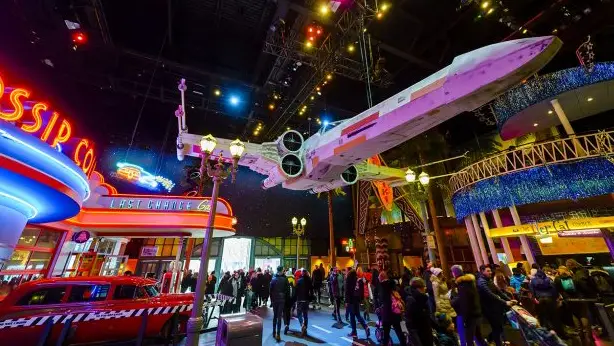Behind the Scenes Video of Assembling the Fan-Built Star Wars Vehicles on Display at Disneyland Paris