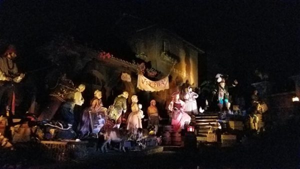 Pirates of the Caribbean Reopens Today with New Auction Scene