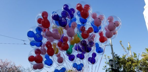 Pixar Balloons
