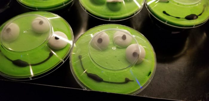 Just Landed! Little Green Alien Parfaits and Specialty Straws at Disneyland's Alien Pizza Planet