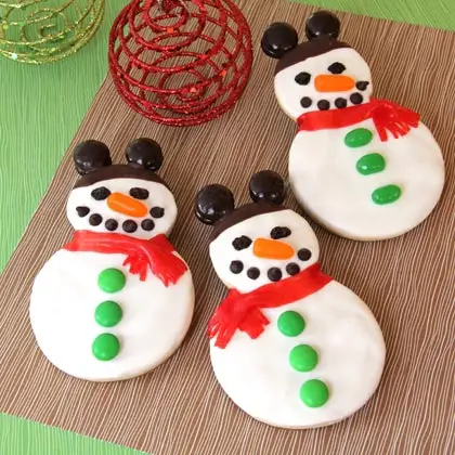 Disney DIY - Ornaments and Cookies - The Christmas Essentials!
